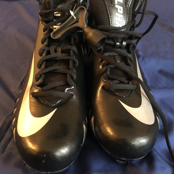 Nike Alpha Menace Football Cleats Size 9 - Picture 2 of 4